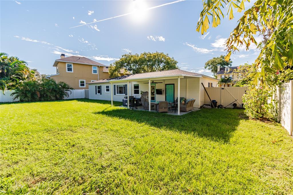 6206 South Kelly Road Tampa, FL 33611 - Photo 30 of 33