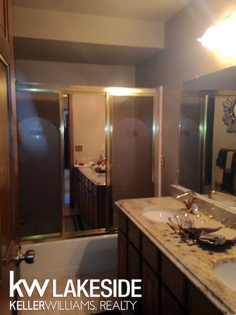1354 Sherborn Court Rochester Hills, MI 48306 - Photo 25 of 42