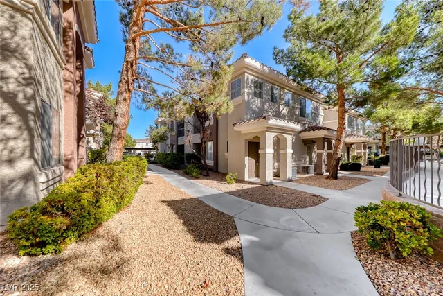 $255,000 | 9050 West Warm Springs Road, Unit 2058, Las Vegas, NV 89148
