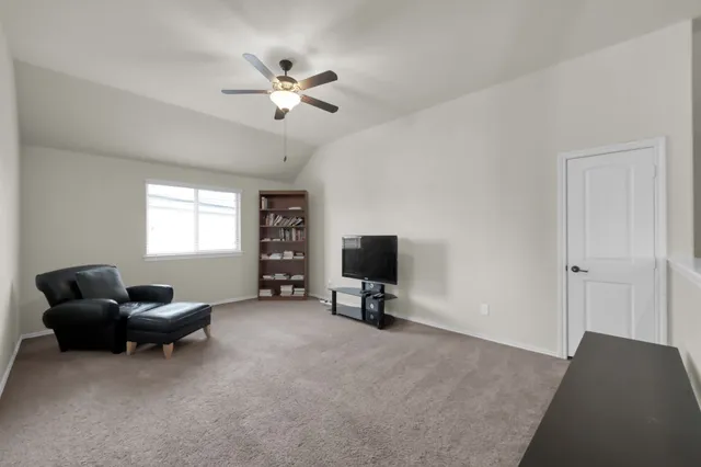 $348,900 | 31718 Ravens Bluff Lane, Spring, TX 77386