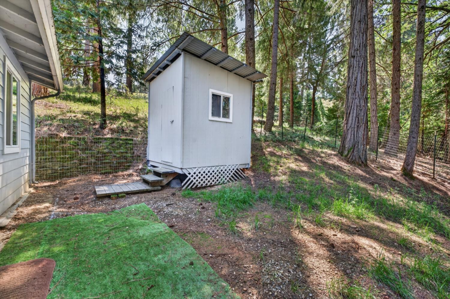 4340 Fairglade Road Placerville, CA 95667 - Photo 39 of 42 Backyard storage shed