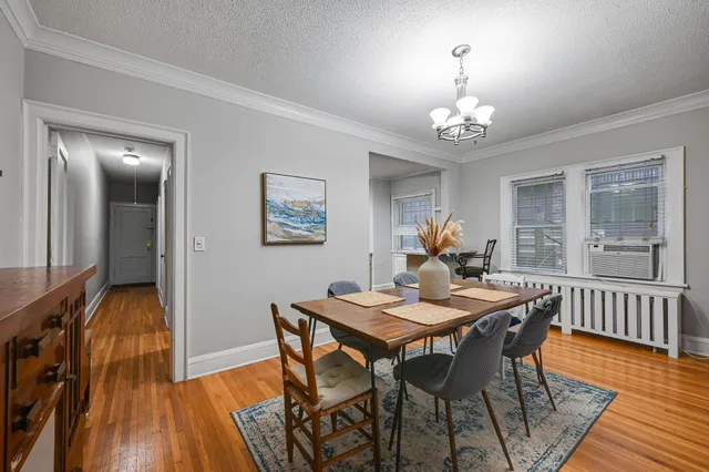 $224,900 | 3501 Dupont Avenue South, Unit 1, Minneapolis, MN 55408