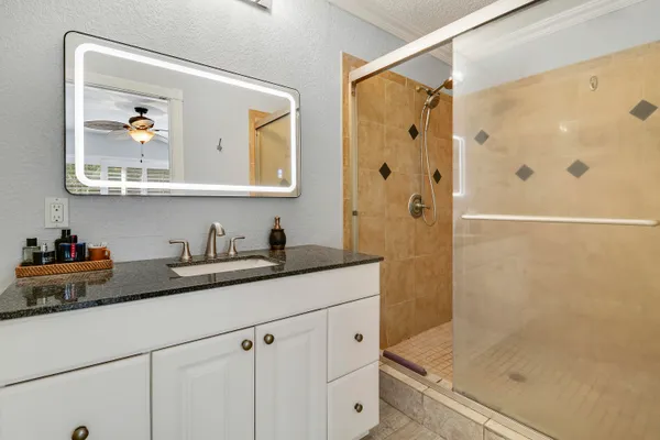 $599,000 | 503 North Perry Avenue, Jupiter, FL 33458