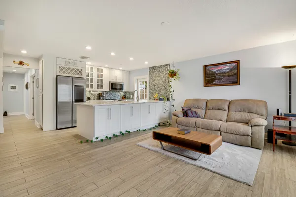 $599,000 | 503 North Perry Avenue, Jupiter, FL 33458