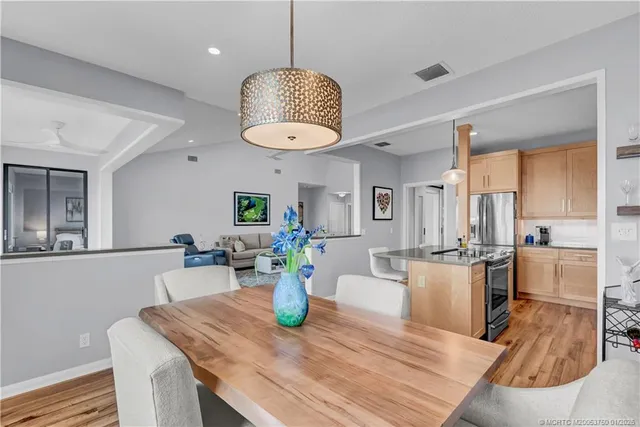 $225,000 | 2544 Northwest Seagrass Drive, Unit 6B, Palm City, FL 34990