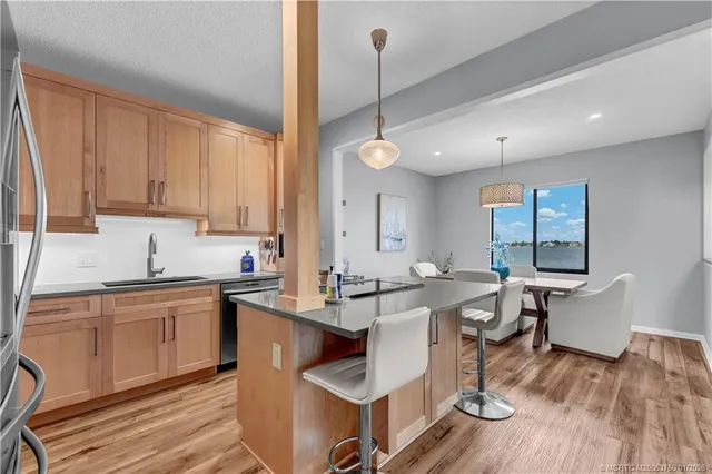 $225,000 | 2544 Northwest Seagrass Drive, Unit 6B, Palm City, FL 34990