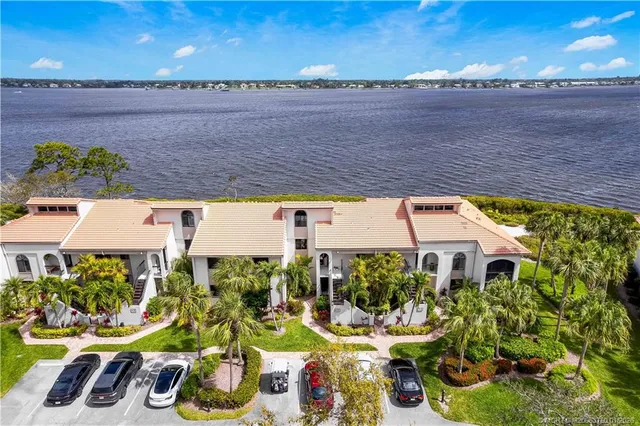 $225,000 | 2544 Northwest Seagrass Drive, Unit 6B, Palm City, FL 34990