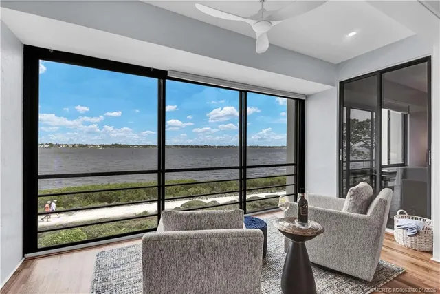 $225,000 | 2544 Northwest Seagrass Drive, Unit 6B, Palm City, FL 34990