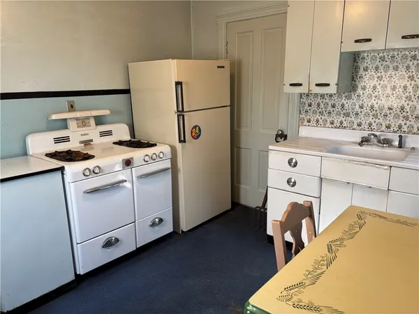 $420,000 | 1339 Stanton Lane, Irondequoit, NY 14617