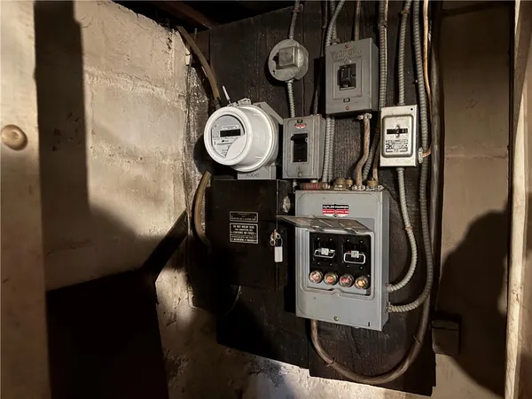 $420,000 | 1339 Stanton Lane, Irondequoit, NY 14617