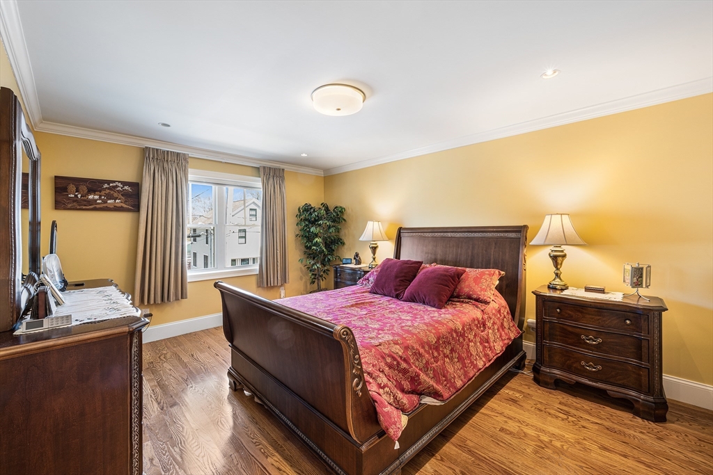 21 Cook Street Newton, MA 02458 - Photo 11 of 29 Gallery Image 11