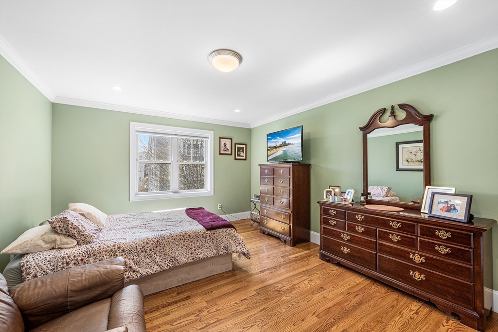 21 Cook Street Newton, MA 02458 - Photo 15 of 29 Gallery Image 15
