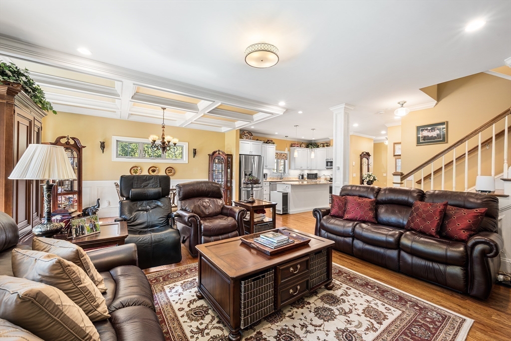 21 Cook Street Newton, MA 02458 - Photo 8 of 29 Gallery Image 8