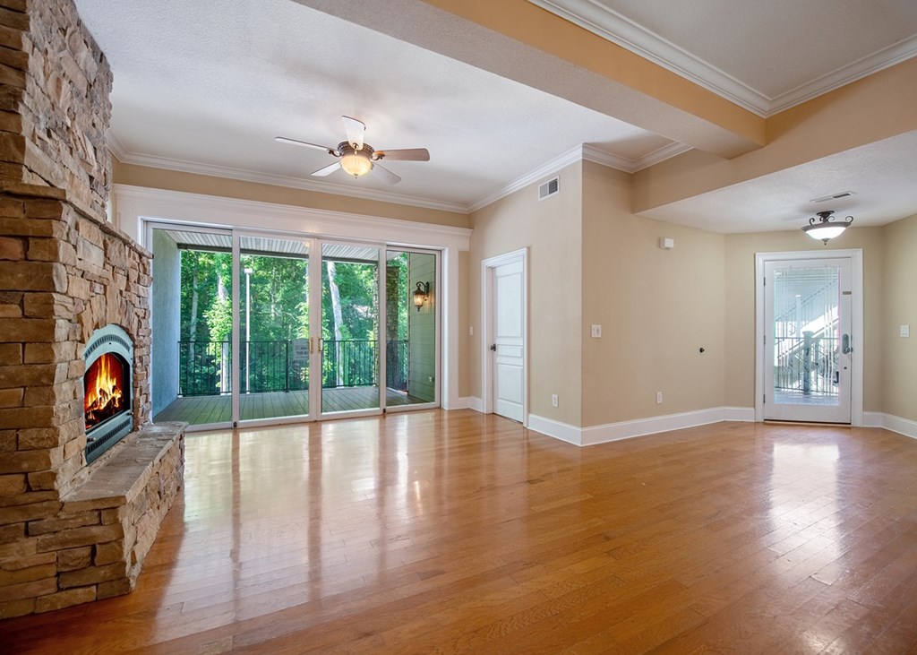 2145 Ridgecrest Circle, Unit 1 Hiawassee, GA 30546 - Photo 7 of 21