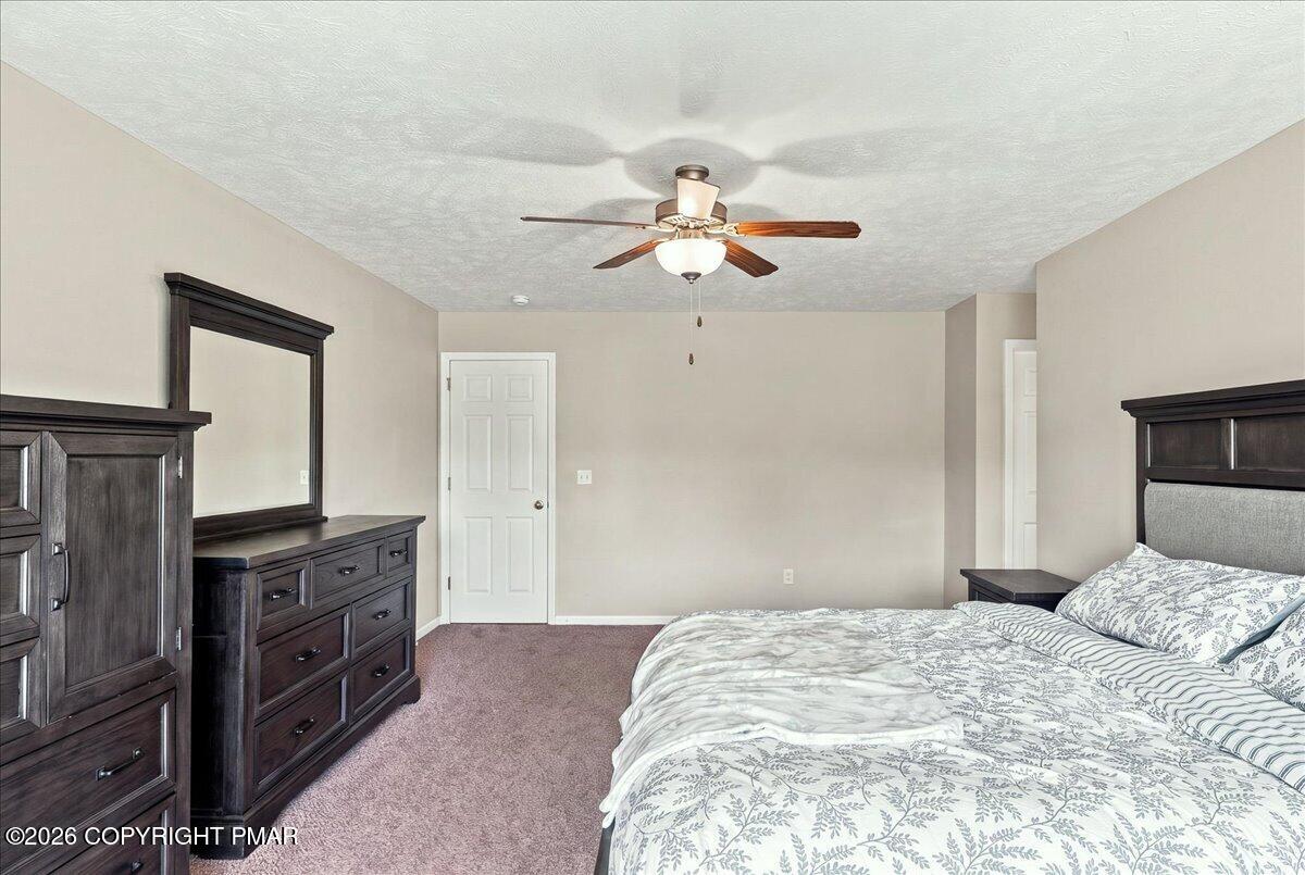 5515 Bridle Road Stroudsburg, PA 18360 - Photo 28 of 58 38-HomeView_Media-5515_Bridle_Rd