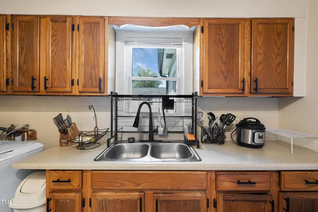 $228,000 | 1465 Maplewood Drive, Durham, NC 27704