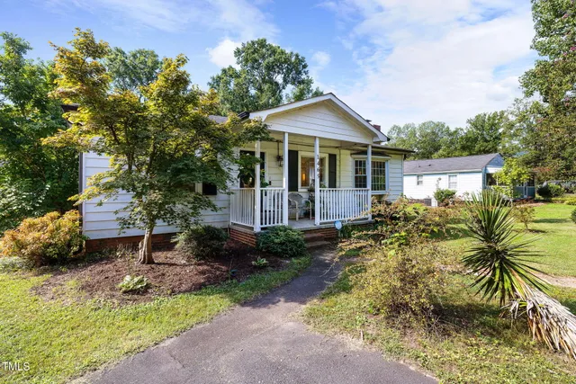$228,000 | 1465 Maplewood Drive, Durham, NC 27704
