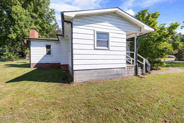 $228,000 | 1465 Maplewood Drive, Durham, NC 27704