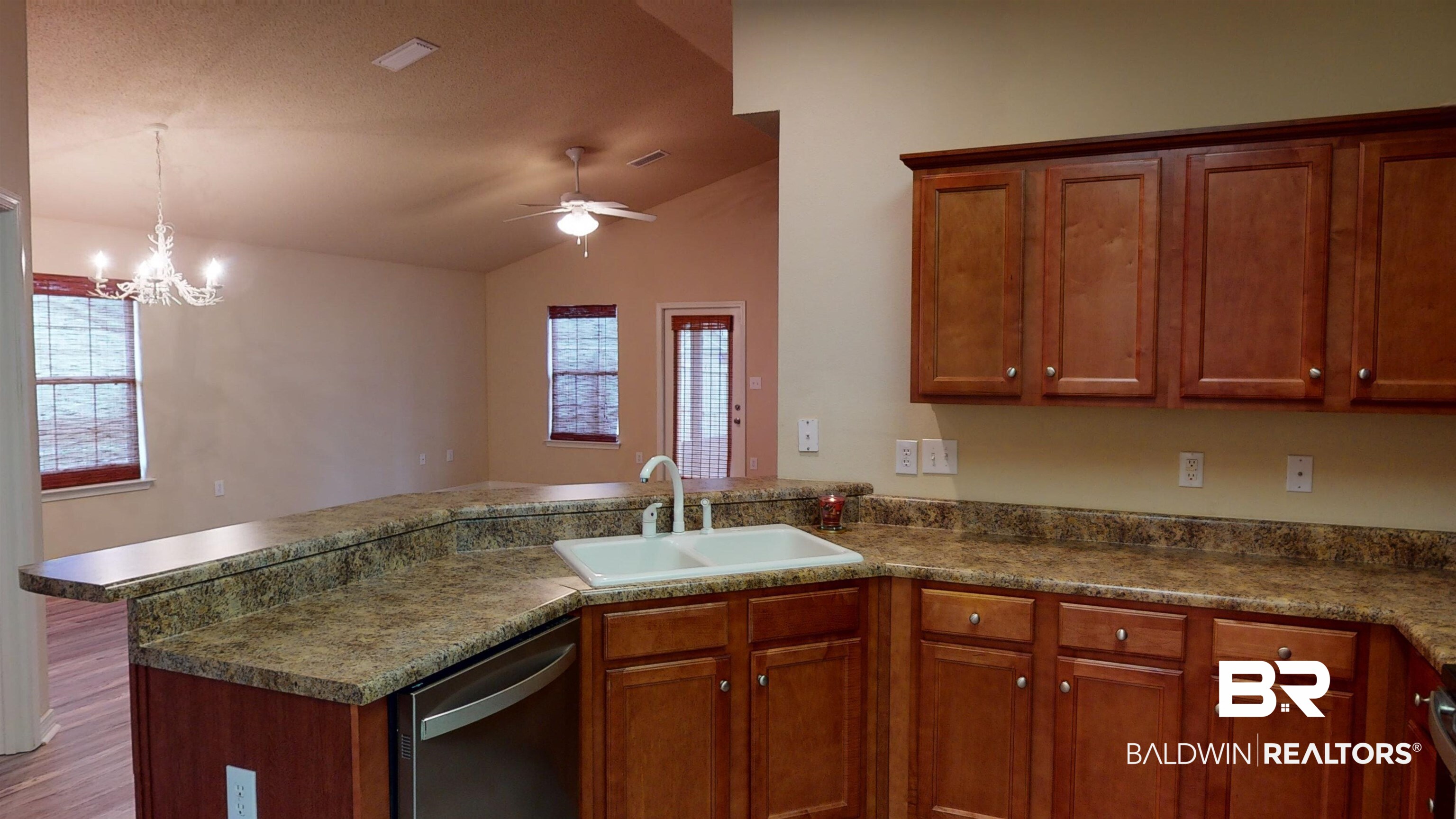 300 Wyatt Court Foley, AL 36535 - Photo 10 of 35