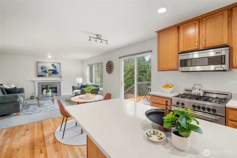 $949,999 | 625 191st Street Southwest, Lynnwood, WA 98036