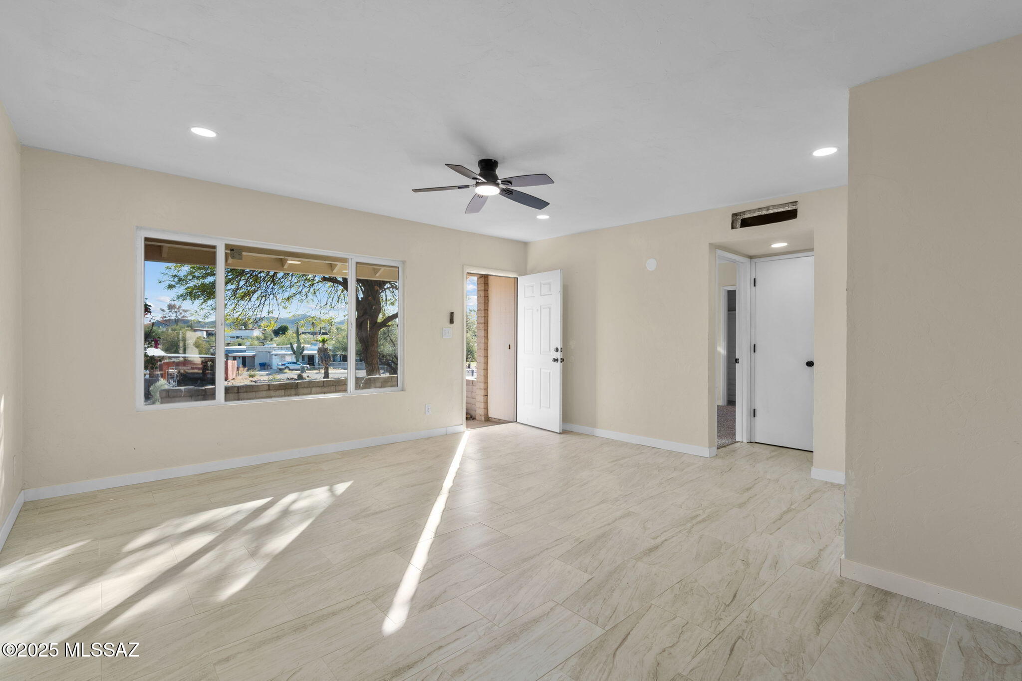 1852 West Caravelle Road Tucson, AZ 85713 - Photo 9 of 29 12-web-or-mls-1852 W Caravelle Rd-52