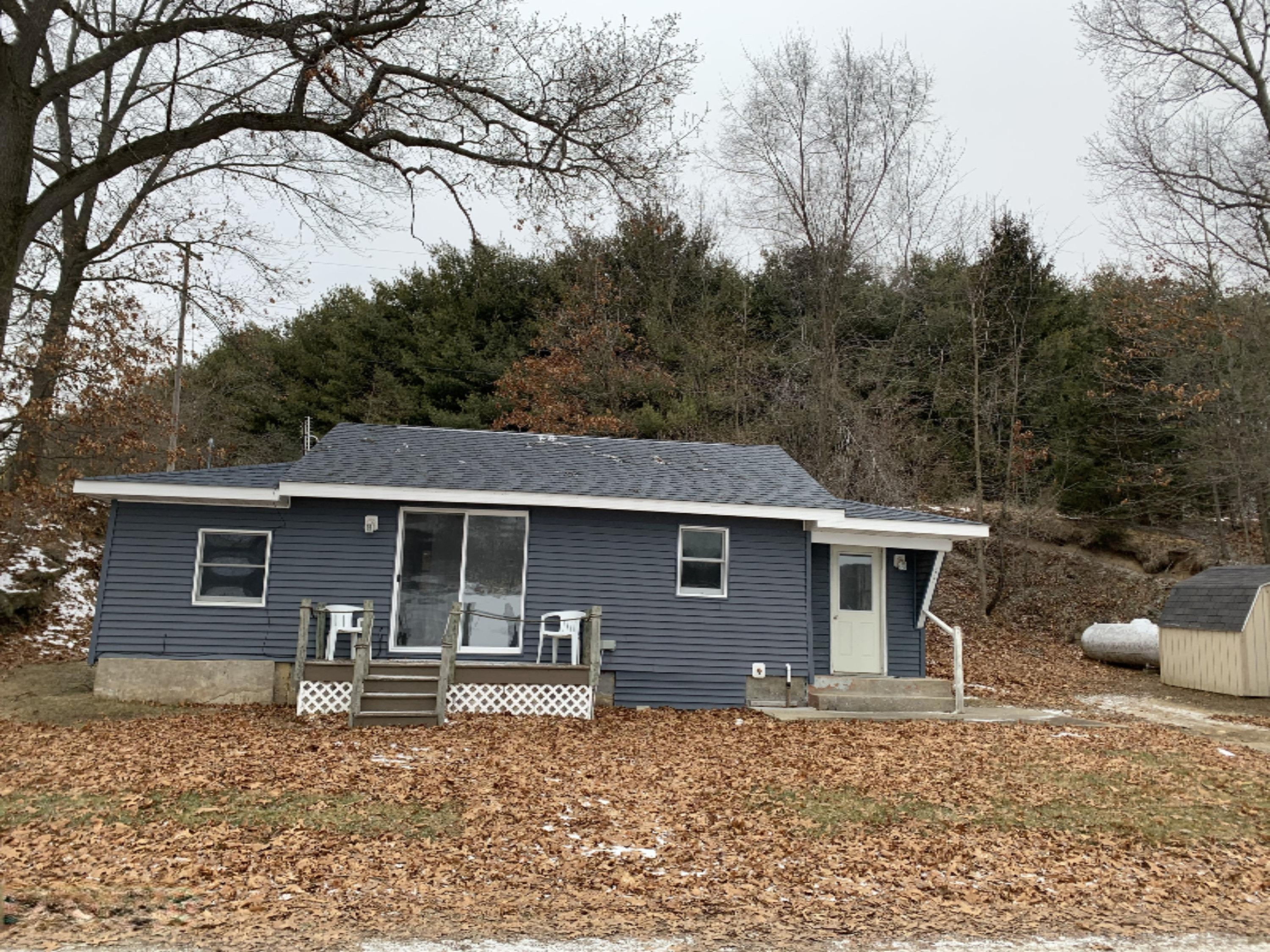 68441 Sweet Lake Road Sturgis, MI 49091 - Photo 1 of 19 Front