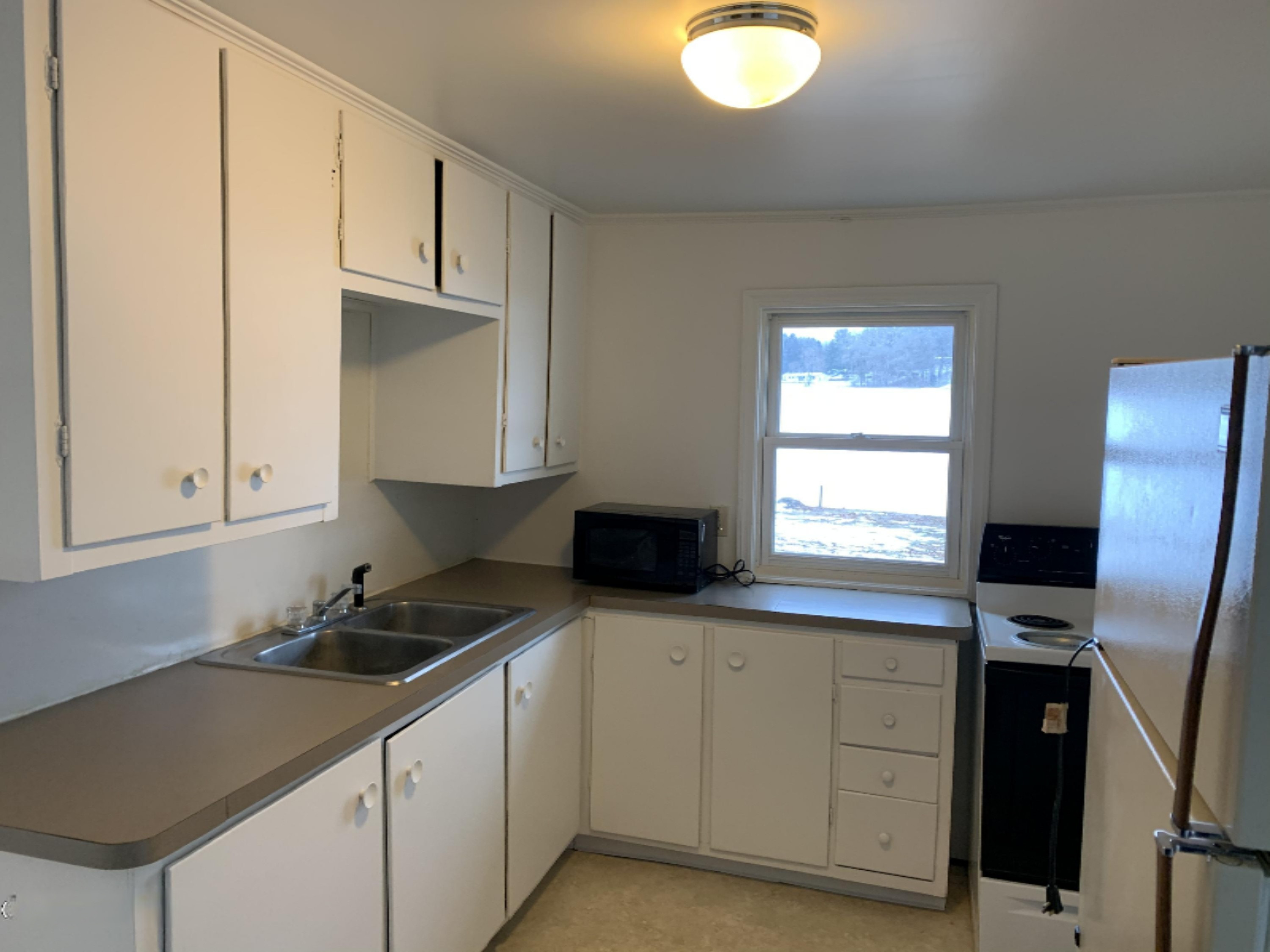 68441 Sweet Lake Road Sturgis, MI 49091 - Photo 6 of 19 Kitchen