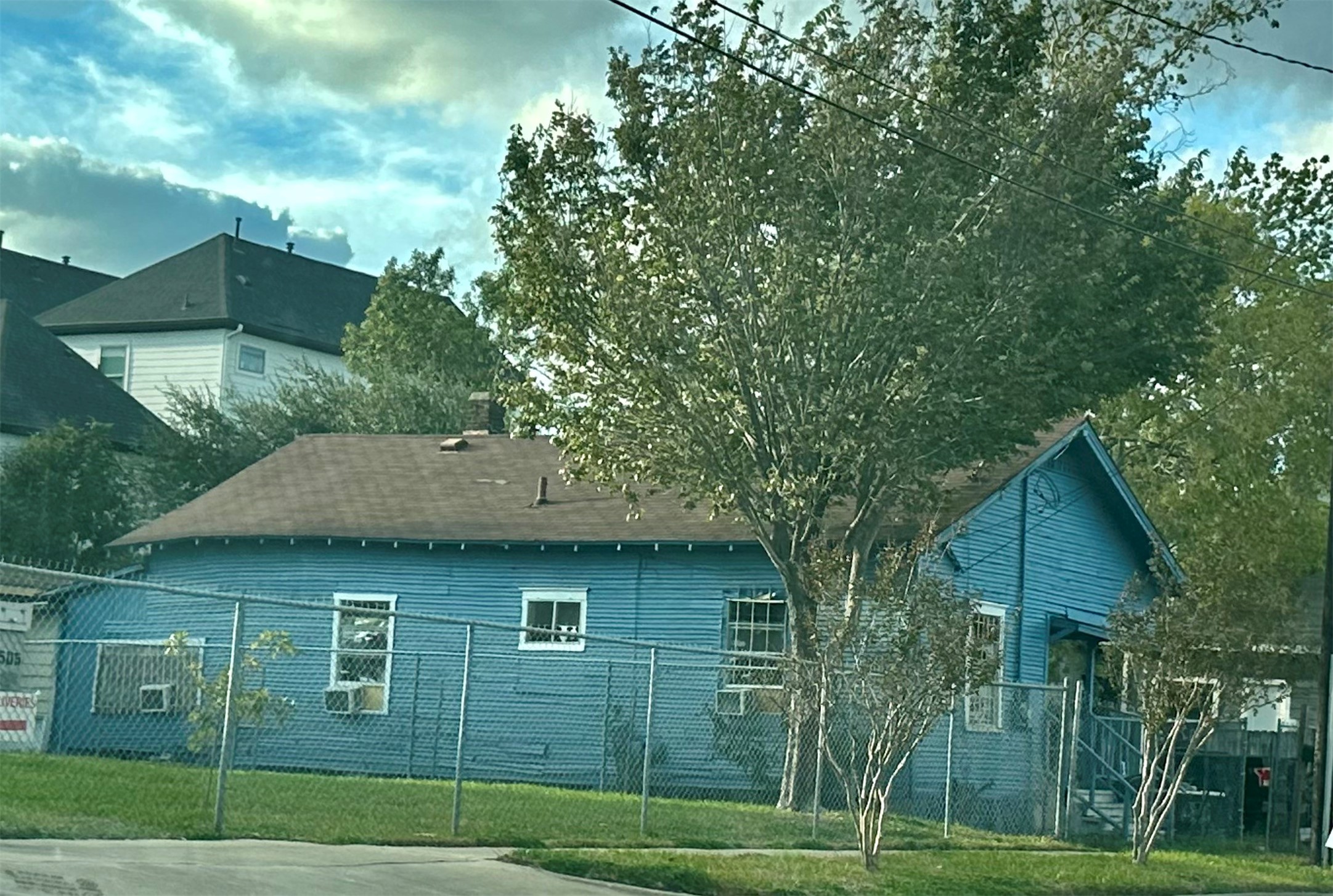 1511 Common Street Houston, TX 77009 - Photo 1 of 1