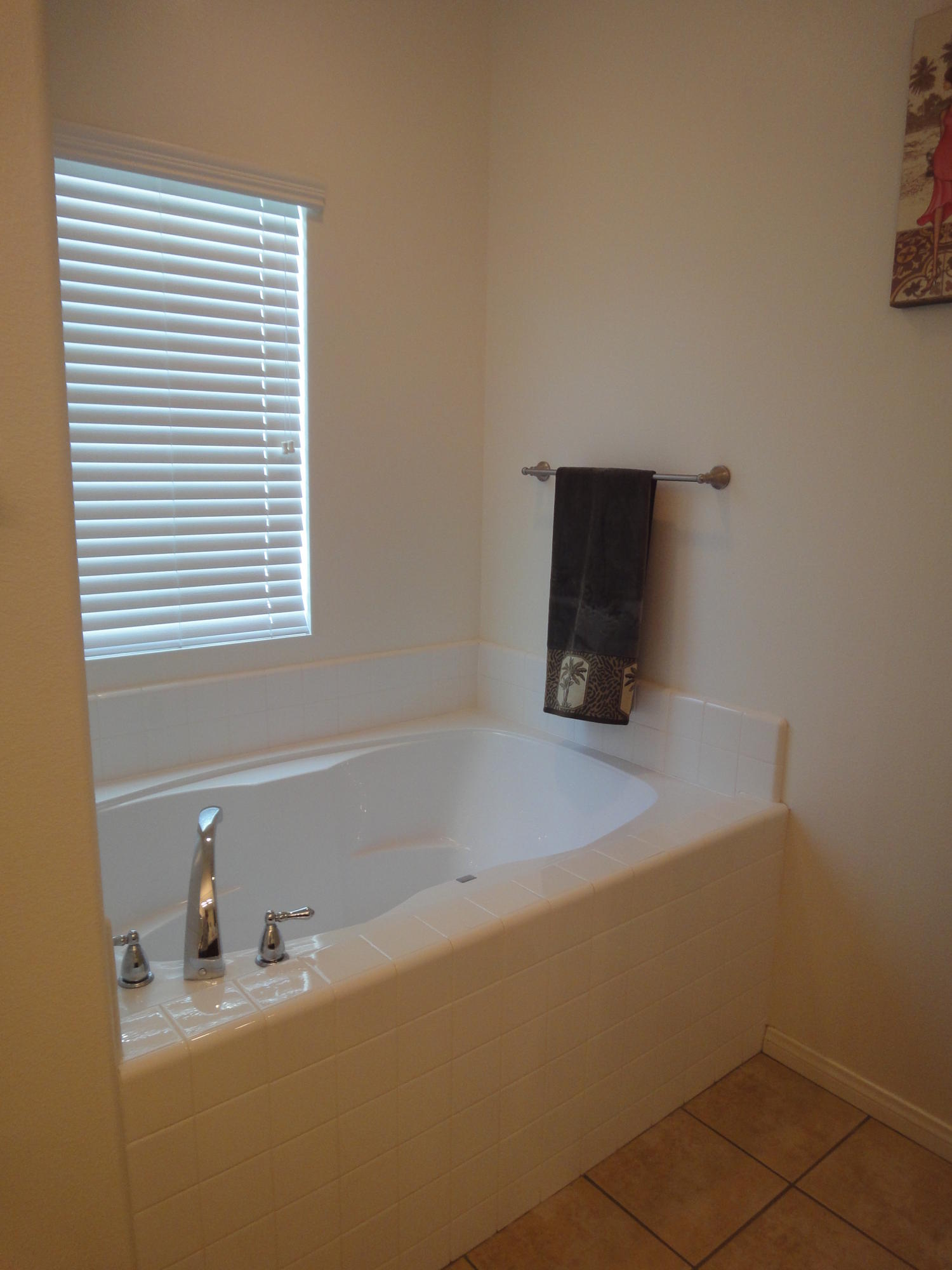 4144 Laredo Lane, Unit B Simi Valley, CA 93063 - Photo 20 of 31 LAREDO-20