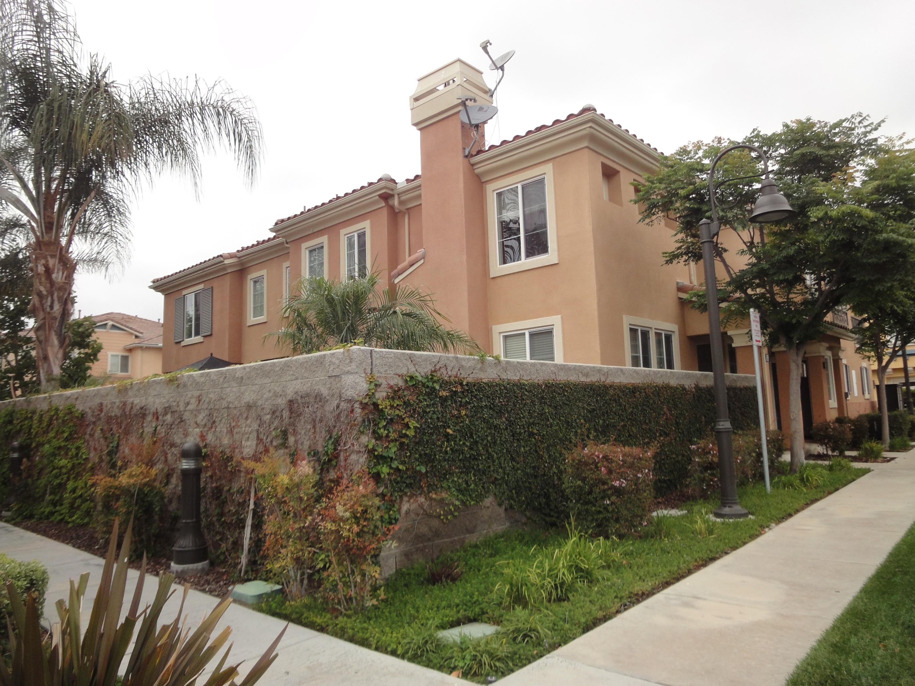 4144 Laredo Lane, Unit B Simi Valley, CA 93063 - Photo 23 of 31 23