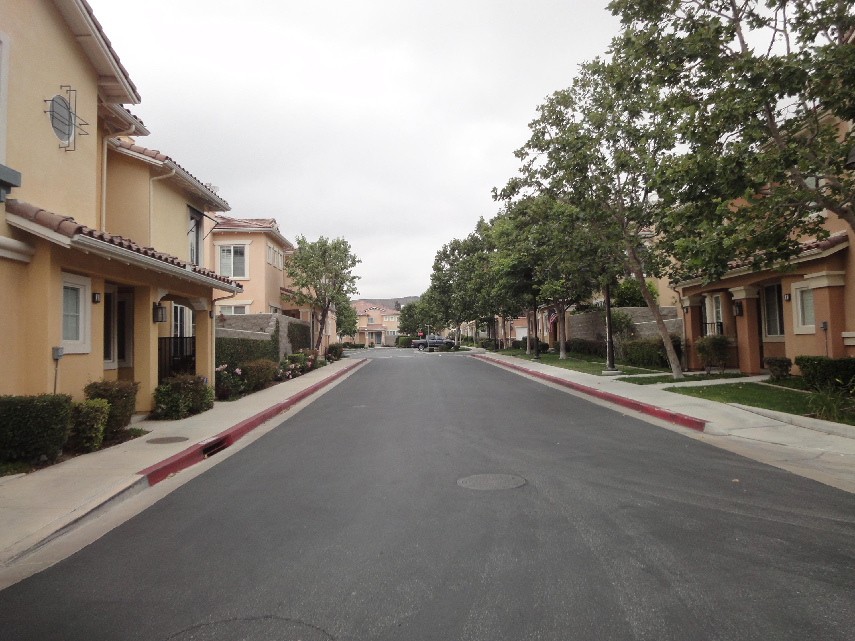 4144 Laredo Lane, Unit B Simi Valley, CA 93063 - Photo 29 of 31 29