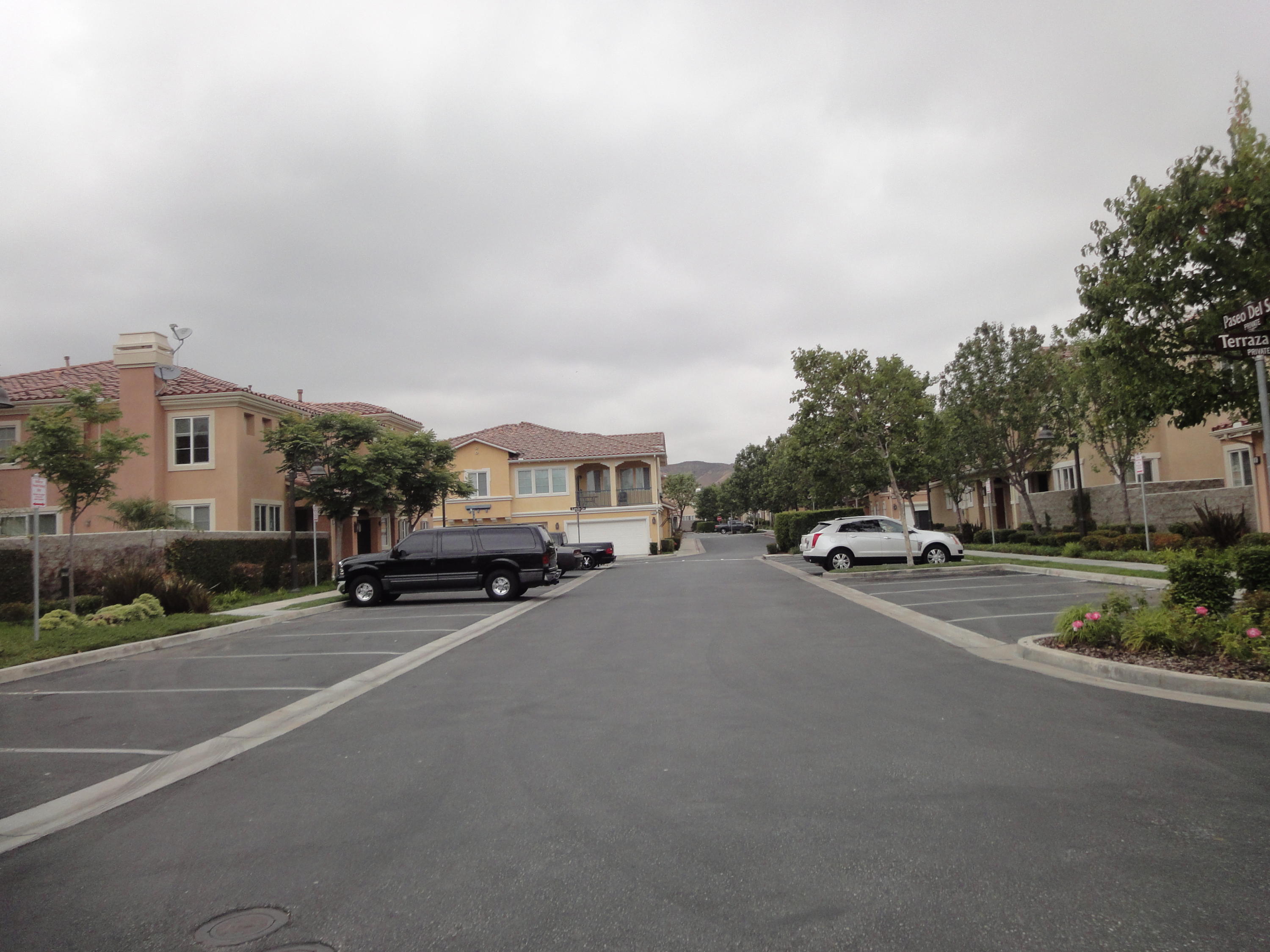 4144 Laredo Lane, Unit B Simi Valley, CA 93063 - Photo 30 of 31 30