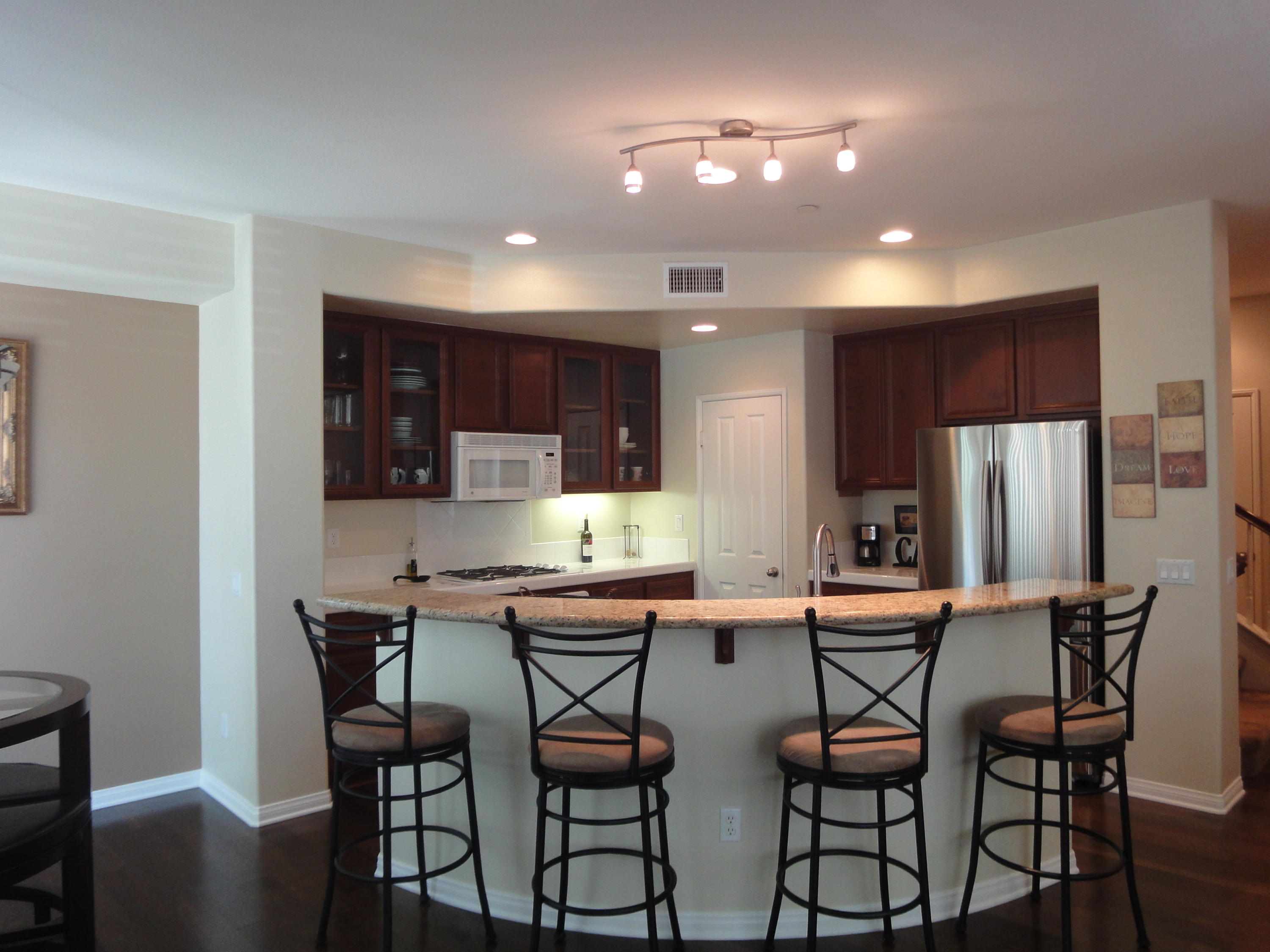 4144 Laredo Lane, Unit B Simi Valley, CA 93063 - Photo 5 of 31 LAREDO-5