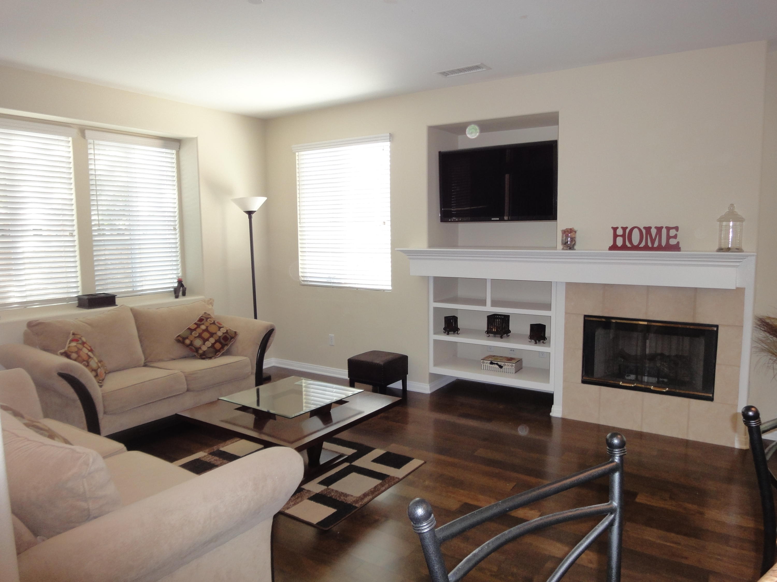 4144 Laredo Lane, Unit B Simi Valley, CA 93063 - Photo 7 of 31 LAREDO-7