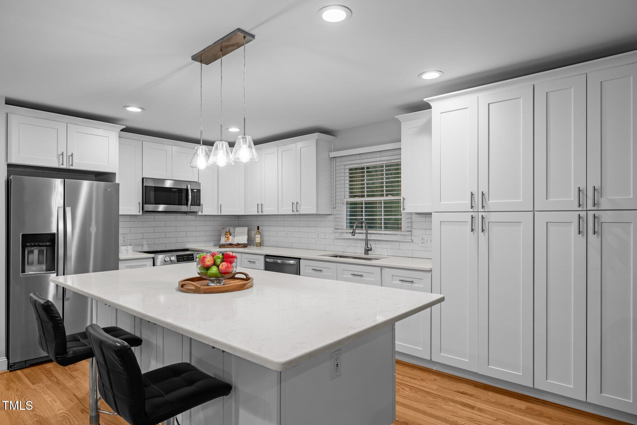 5208 Melbourne Road Raleigh, NC 27606 - Photo 12 of 39 42-web-or-mls-5Z8A5007