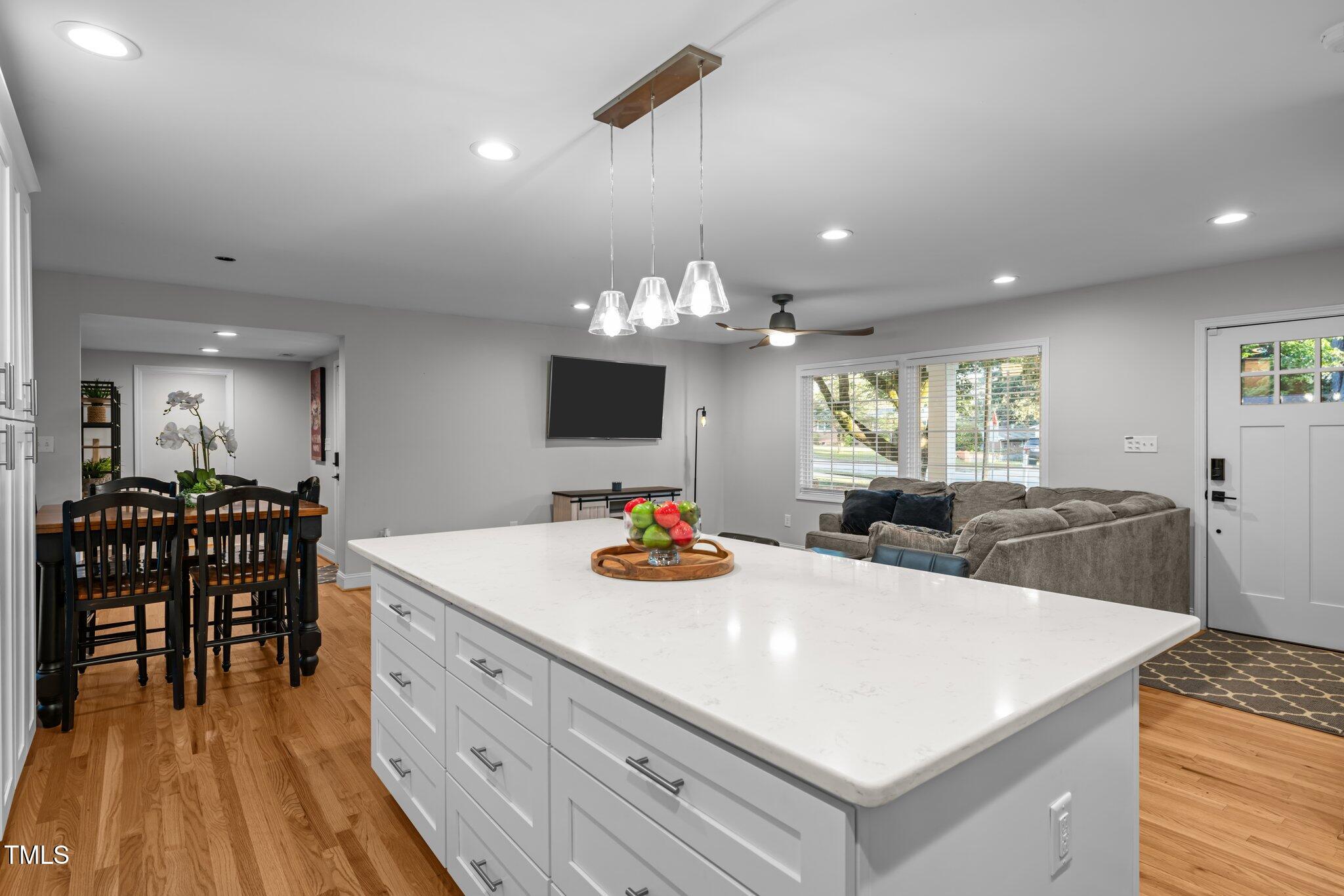 5208 Melbourne Road Raleigh, NC 27606 - Photo 16 of 39 45-web-or-mls-5Z8A5016