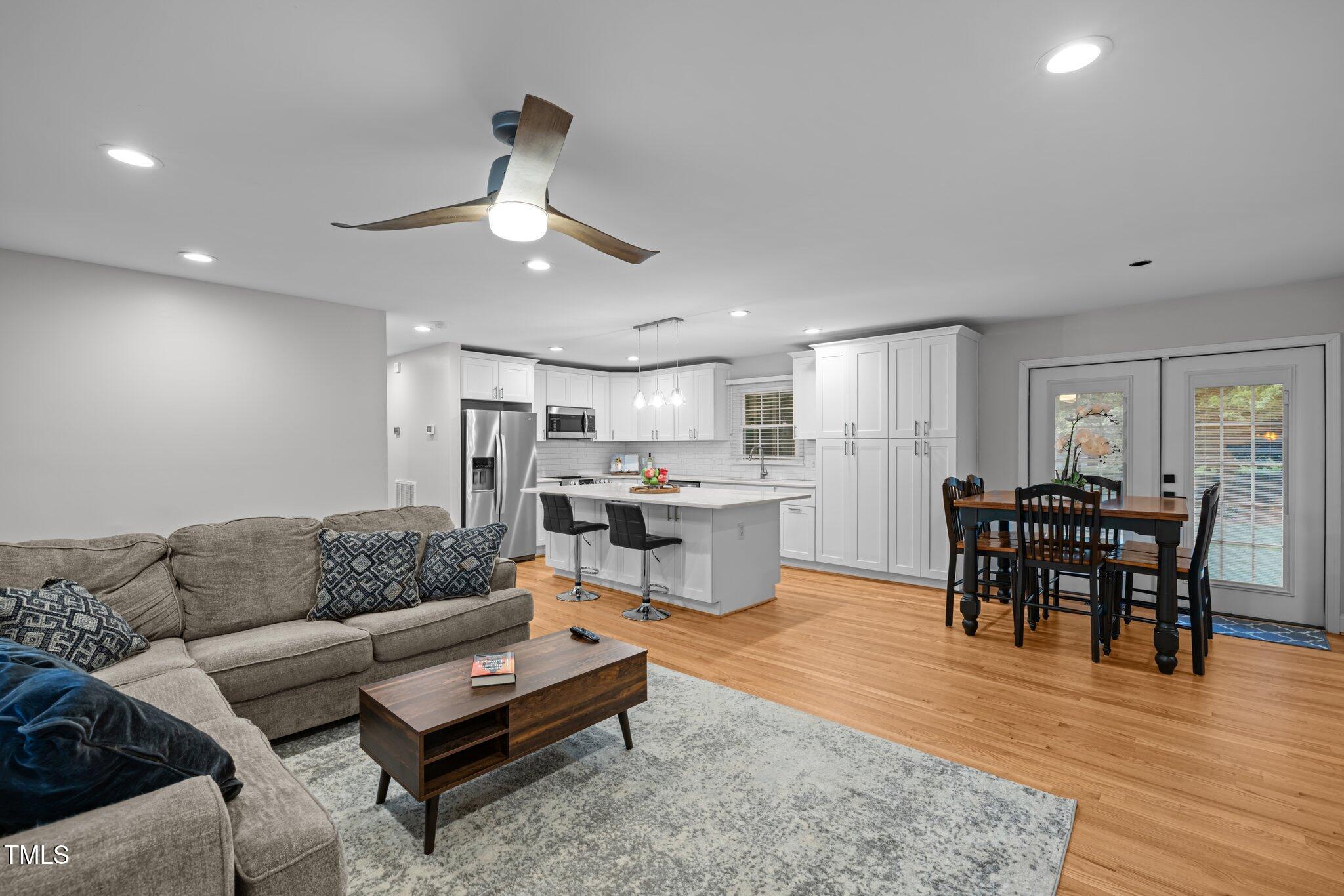 5208 Melbourne Road Raleigh, NC 27606 - Photo 18 of 39 48-web-or-mls-5Z8A5025