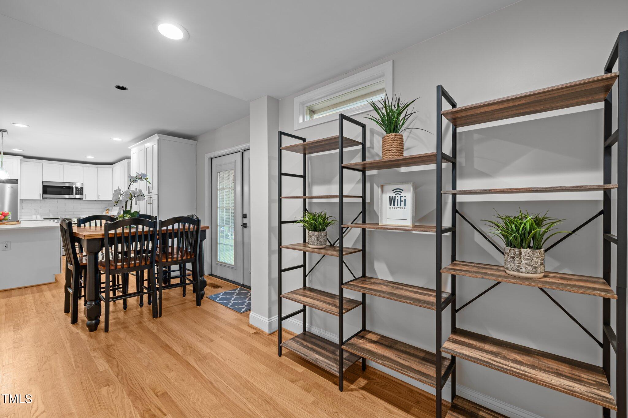 5208 Melbourne Road Raleigh, NC 27606 - Photo 21 of 39 39-web-or-mls-5Z8A4998