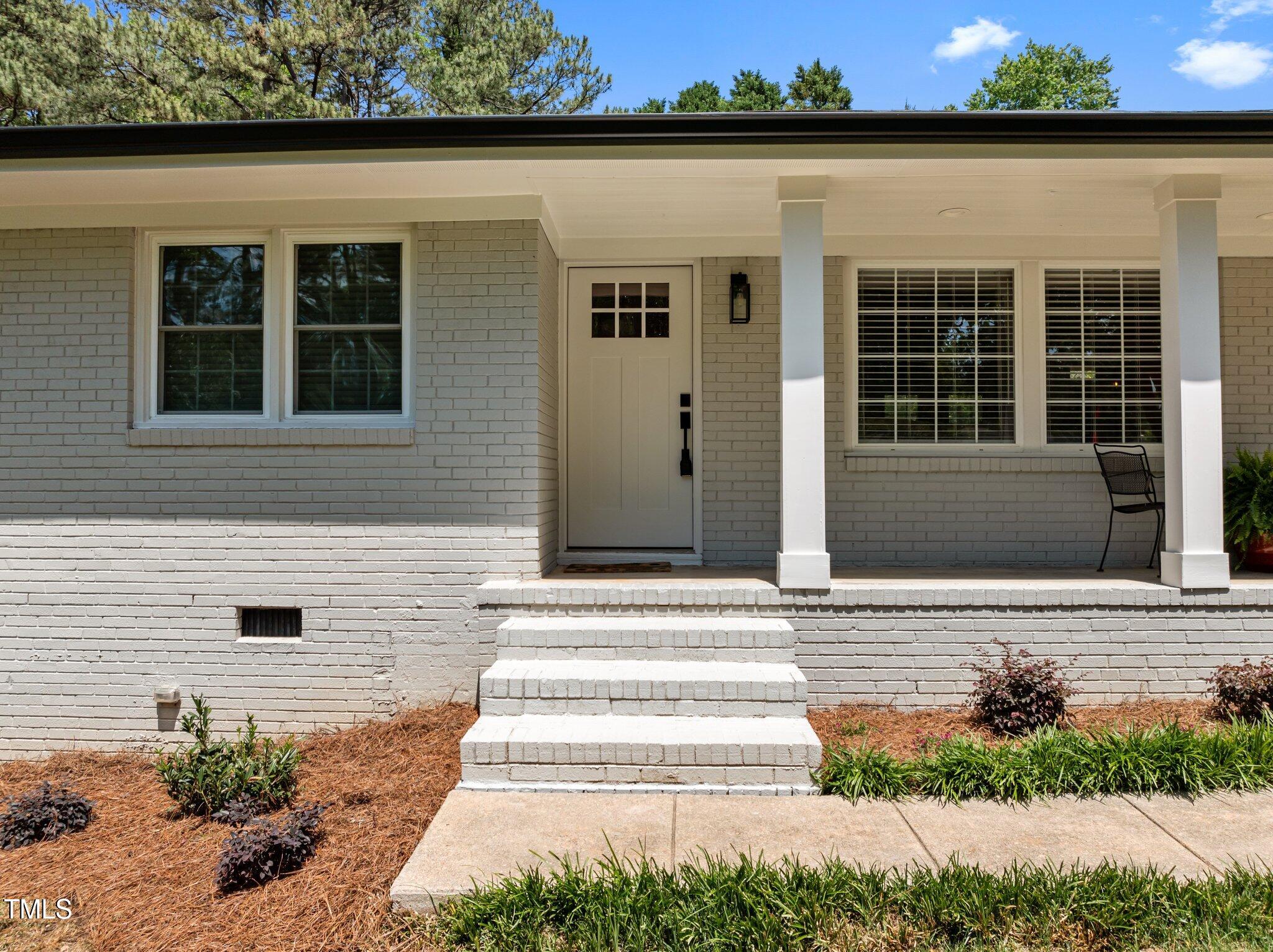 5208 Melbourne Road Raleigh, NC 27606 - Photo 4 of 39 9-web-or-mls-DJI_0626