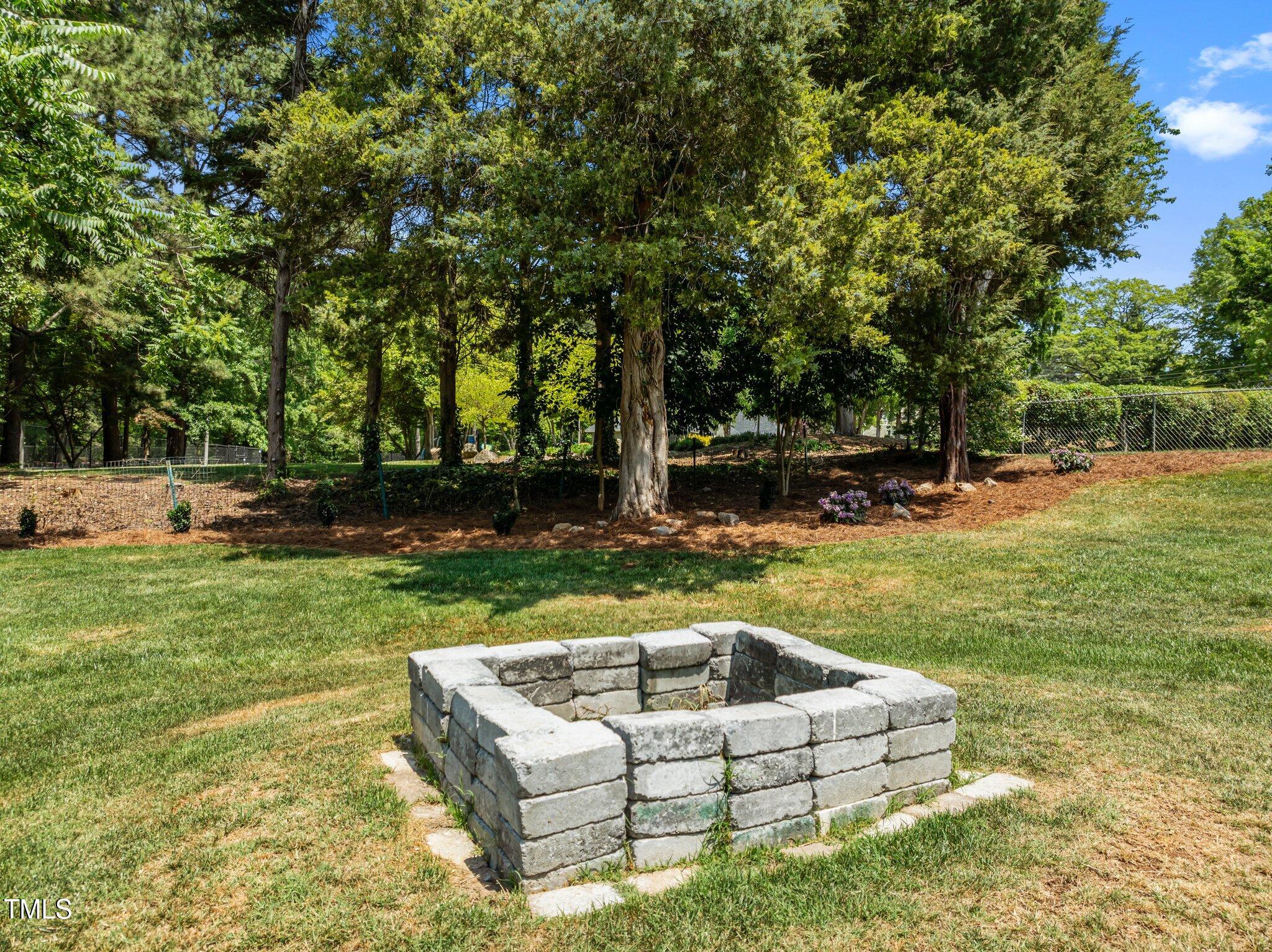 5208 Melbourne Road Raleigh, NC 27606 - Photo 9 of 39 16-web-or-mls-DJI_0634