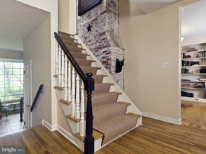 317 Mountain View Road Skillman, NJ 08558 - Photo 9 of 25