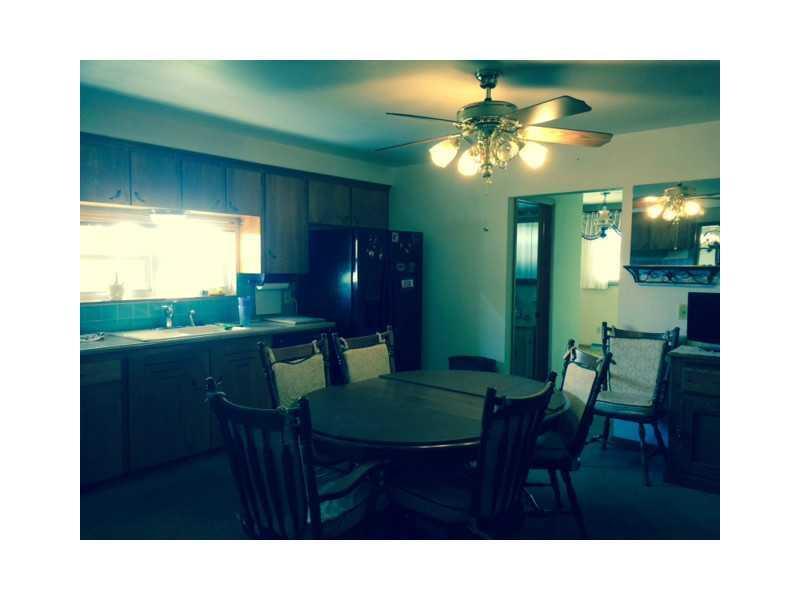 4830 Bosart Road Springfield, OH 45503 - Photo 3 of 17