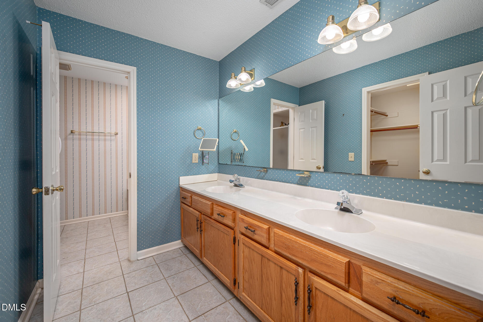 712 Flagstone Way Durham, NC 27712 - Photo 19 of 41