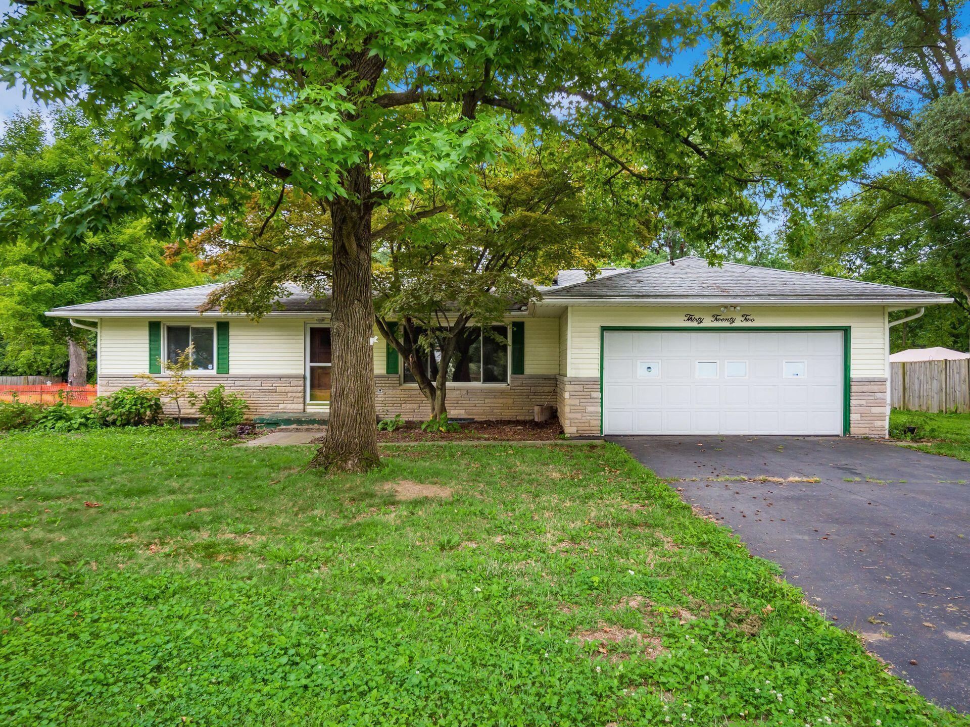 3022 Courtright Road Columbus, OH 43232 - Photo 41 of 41 Front Exterior