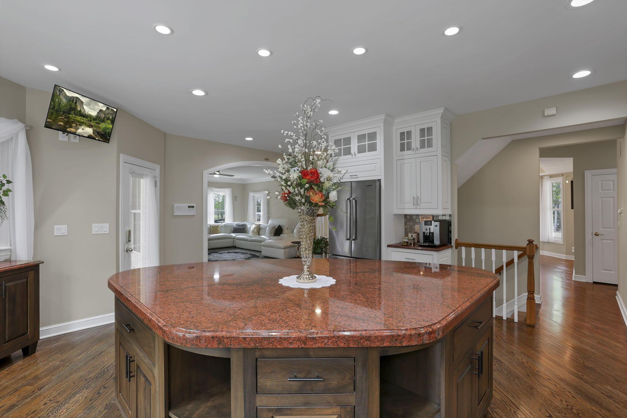 7341 Hollow Road Southwest Pataskala, OH 43062 - Photo 20 of 102 Kitchen