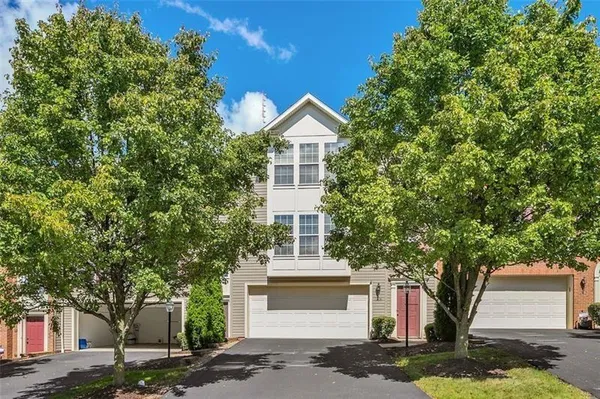 $274,900 | 1305 Michael Drive, Pittsburgh, PA 15227
