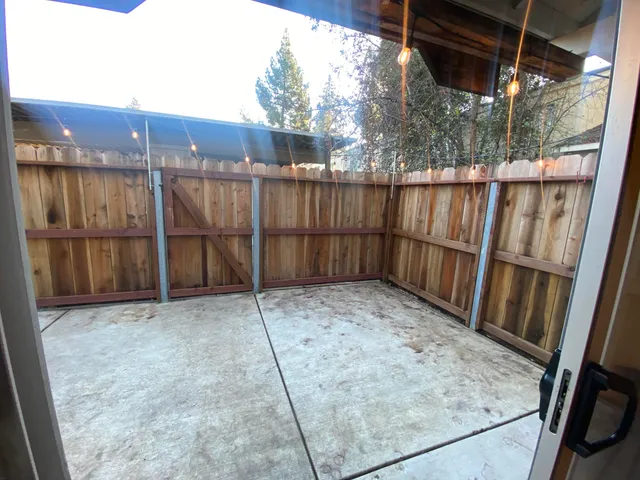 $385,000 | 345 Eldridge Avenue, Vacaville, CA 95688