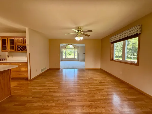 $550,000 | 115 Burr Oak Road, Redwood Falls, MN 56283