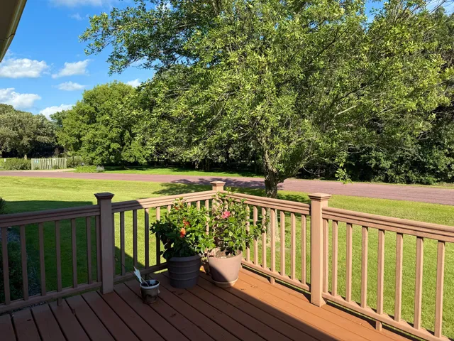 $550,000 | 115 Burr Oak Road, Redwood Falls, MN 56283