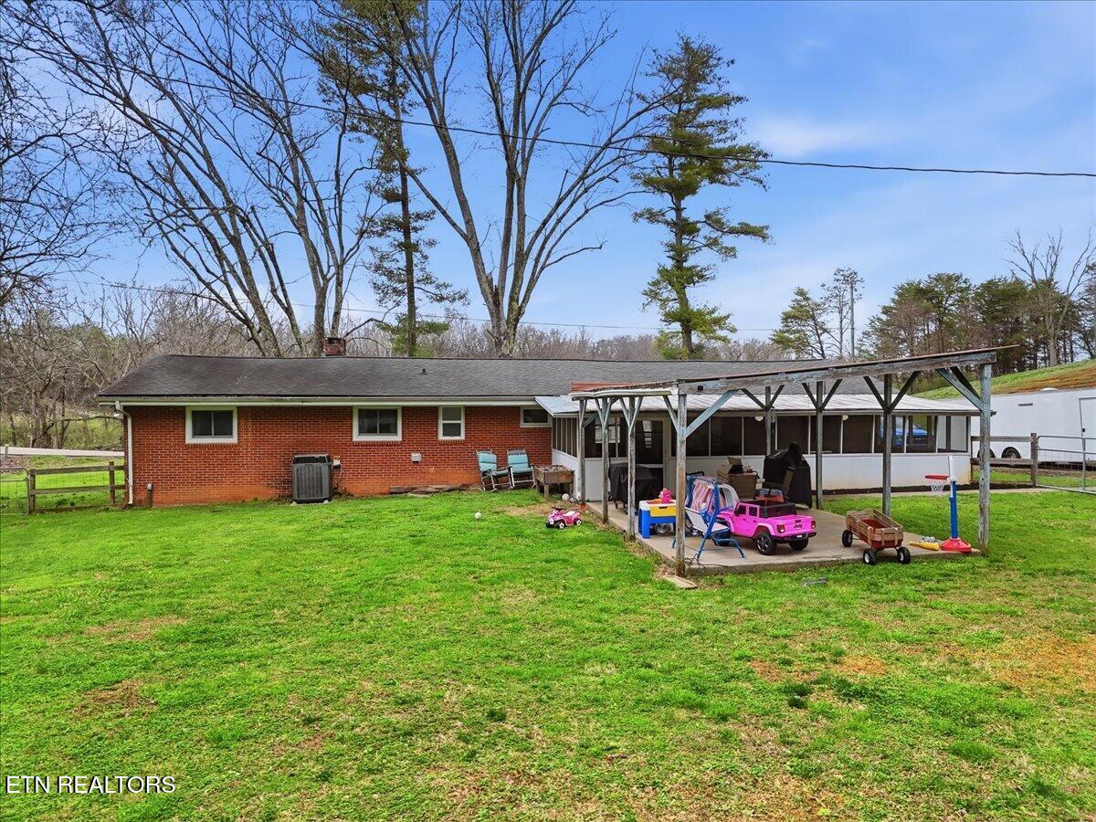 488 Long Hollow Road Maryville, TN 37801 - Photo 25 of 38 25-017_dji_fly_20260310_155936_0200_1773